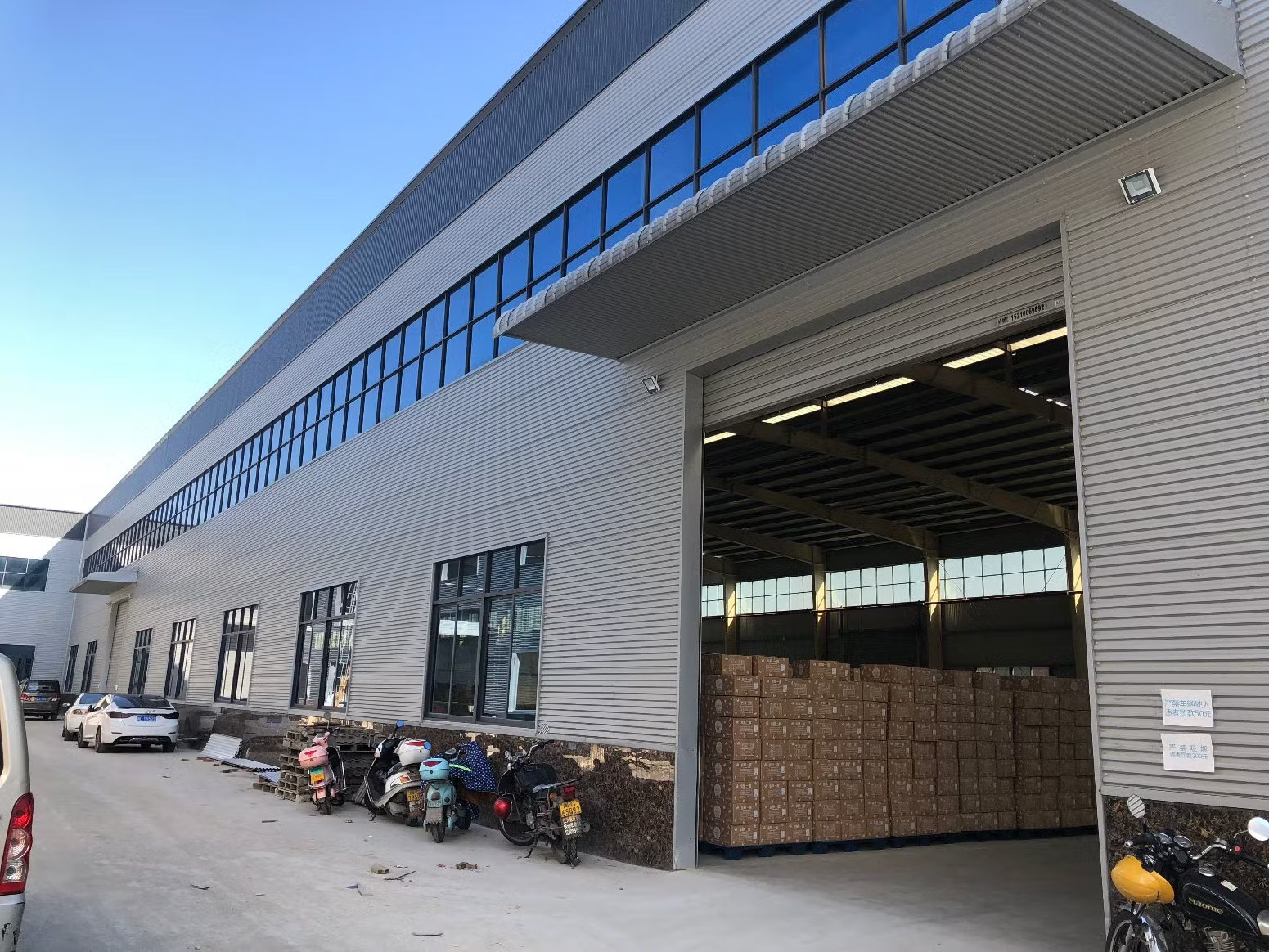 Industrial PEB Warehouse Storage - Pre-Engineered Warehouse Applications